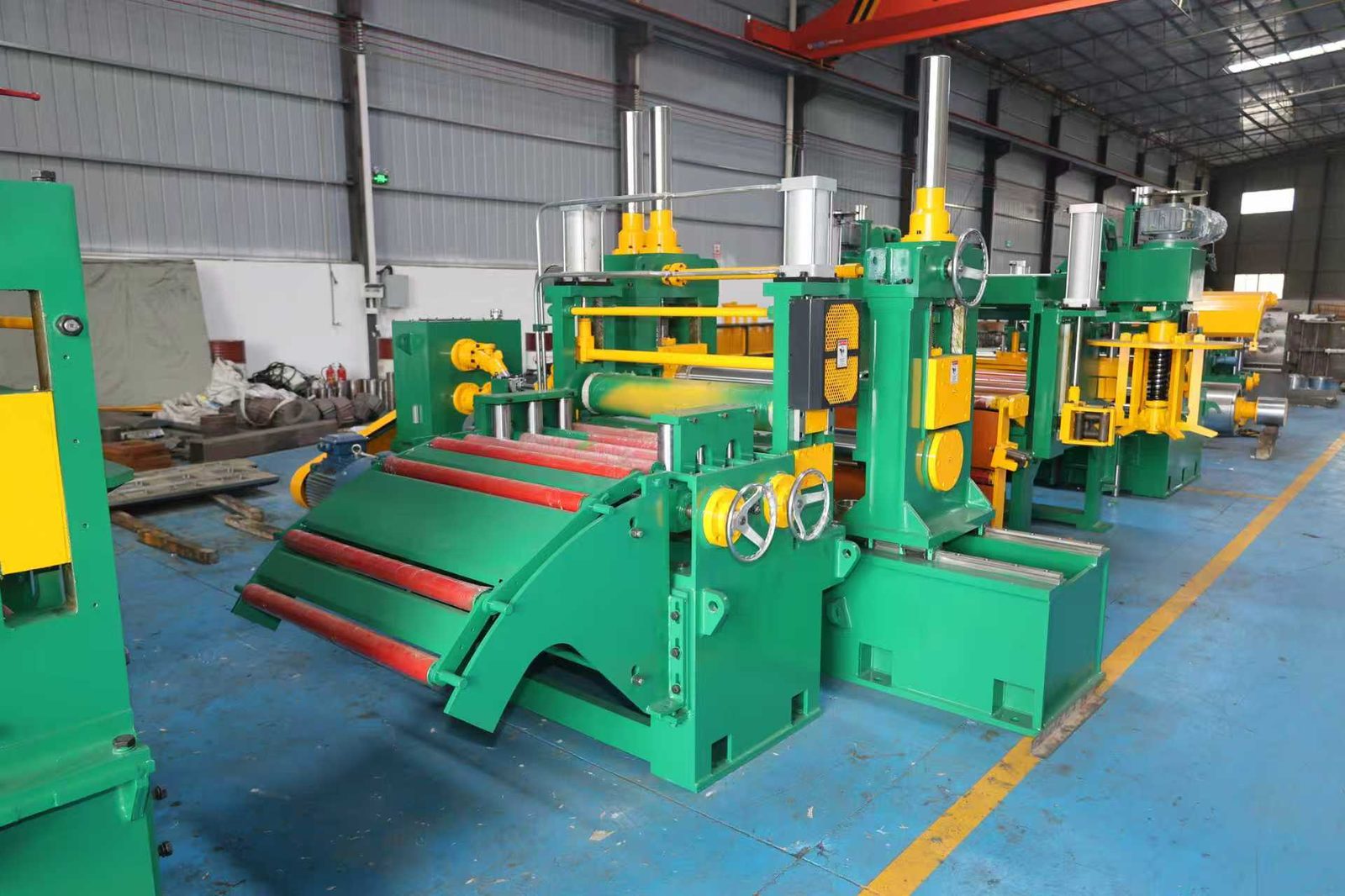 Pinch and feed section