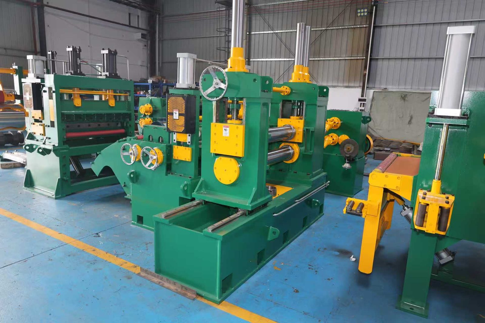 Slitting line section